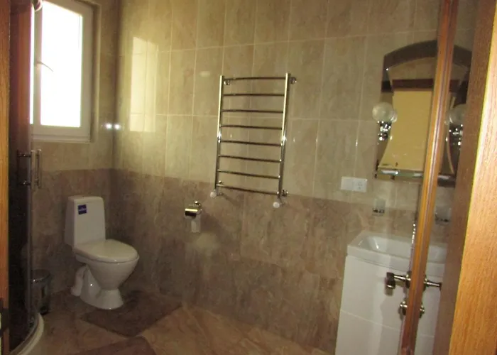 Ashad Hotell Svaljava