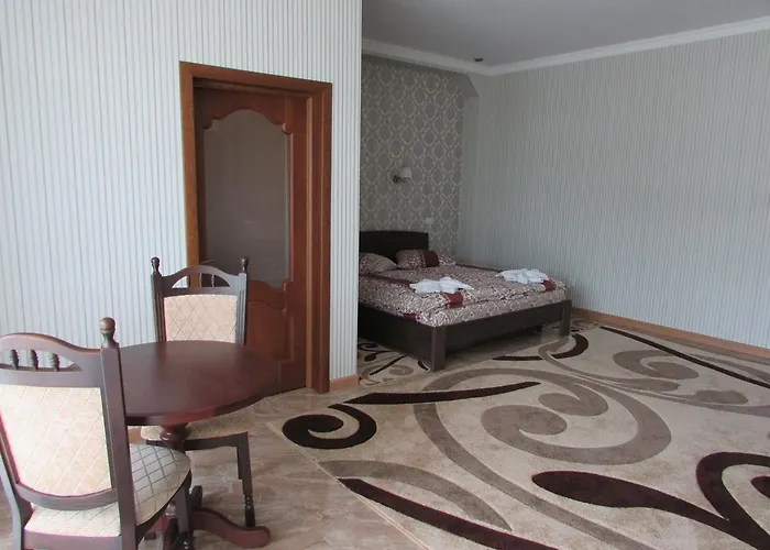 Ashad Hotell Svaljava