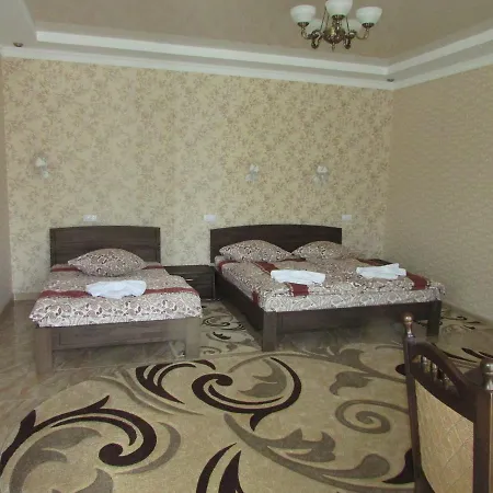Ashad Hotel *